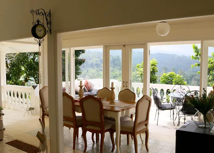 Plantation Luxury Mountain Escape Holiday home